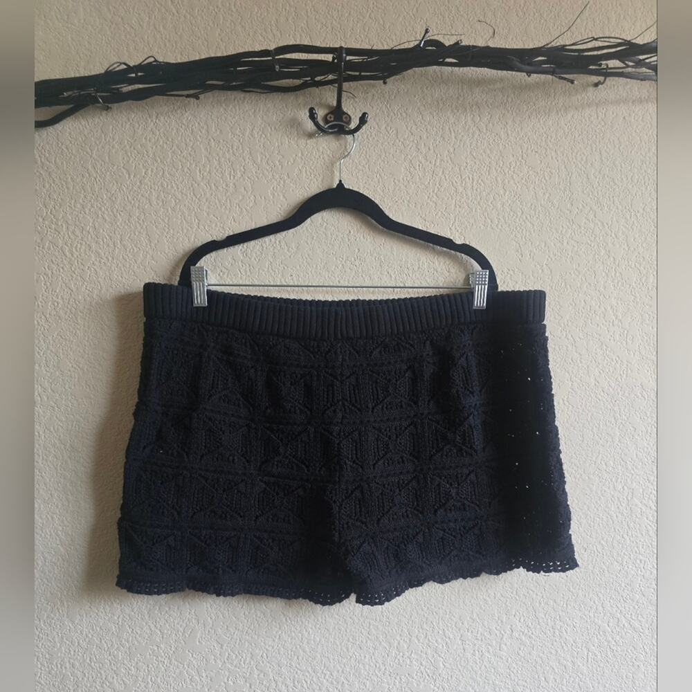 ✨️ 2/$10 ✨️ Black Crochet Shorts - Coverup - Swimsuit Cover Up - Boho - Hippy